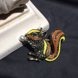 🍏50% OFF/3+...Rhinestone Squirrel/Chipmunk Brooch/Pendant (Brown/Yellow)